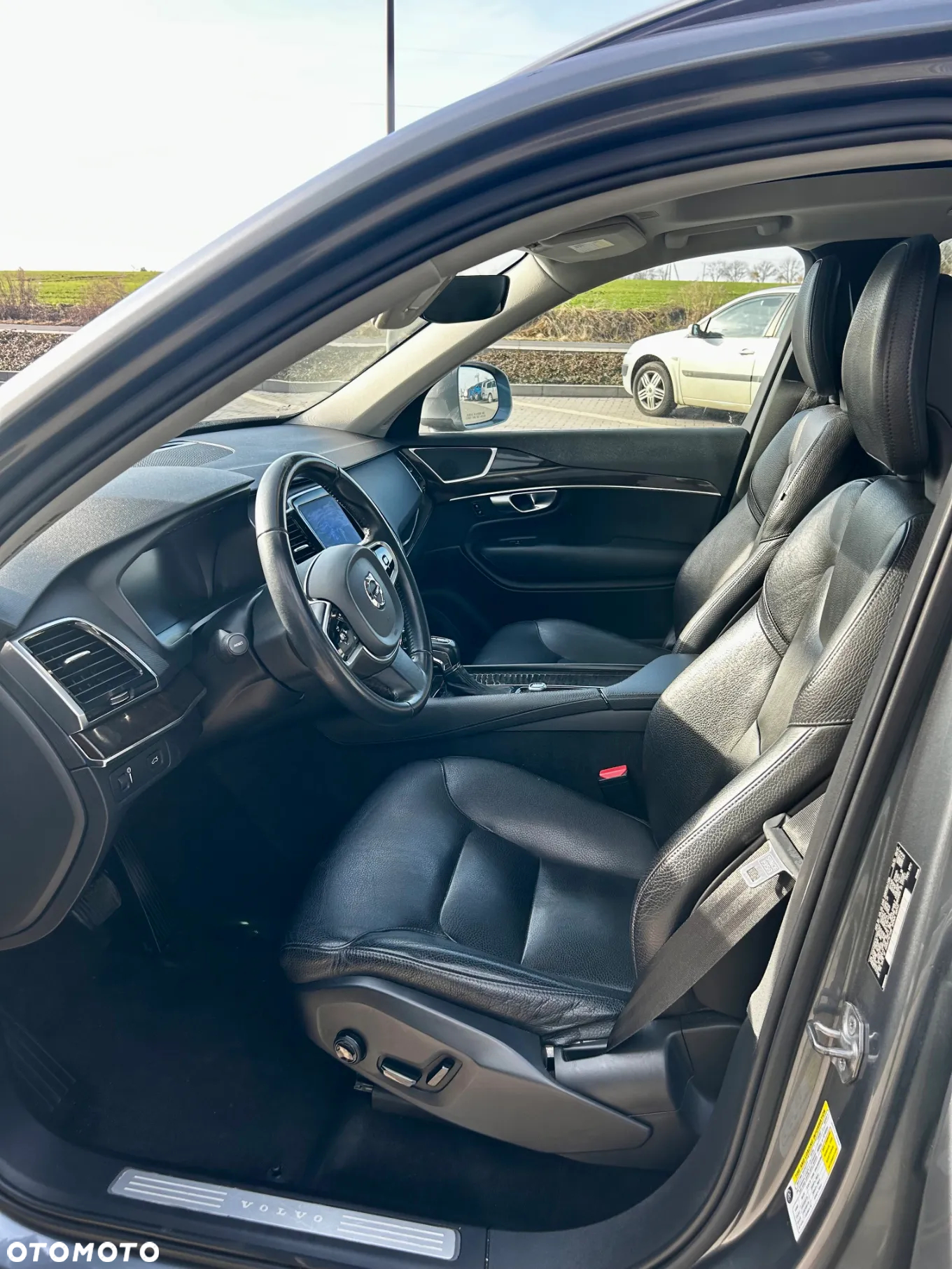 Volvo XC 90 T6 AWD Momentum 7os - 6