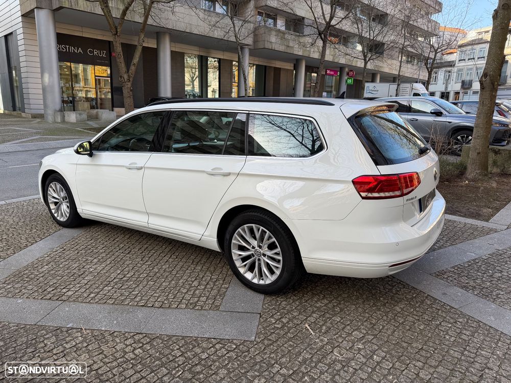 VW Passat Variant 2.0 TDi Confortline - 13