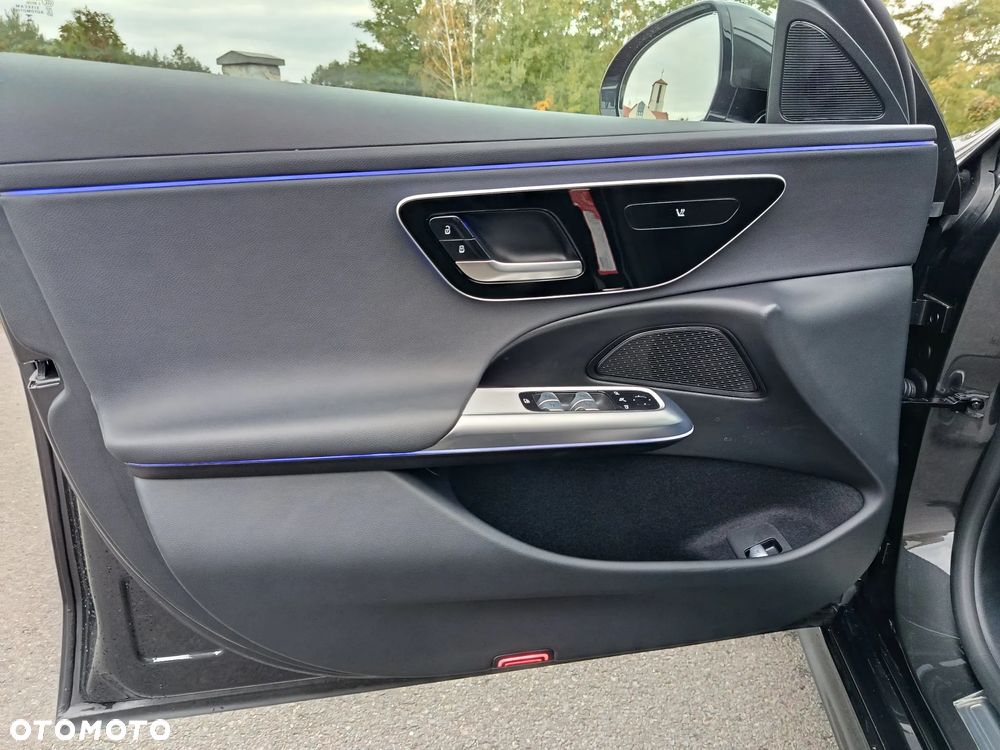 Mercedes-Benz Klasa E 200 mHEV Avantgarde 9G-Tronic - 13