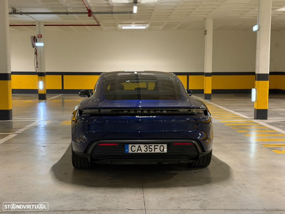 Porsche Taycan 4S - 5