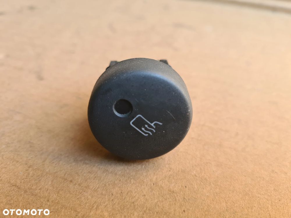 IVECO DAILY 3 99-06 włącznik podgrzewania grzania lusterek - 1