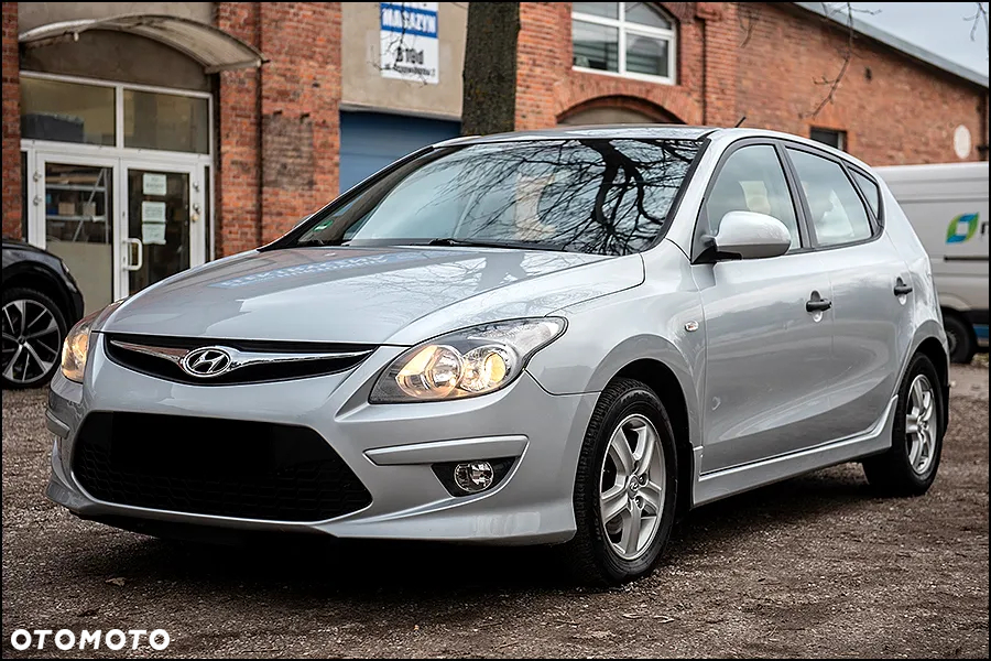Hyundai i30 1.4 Classic + - 6