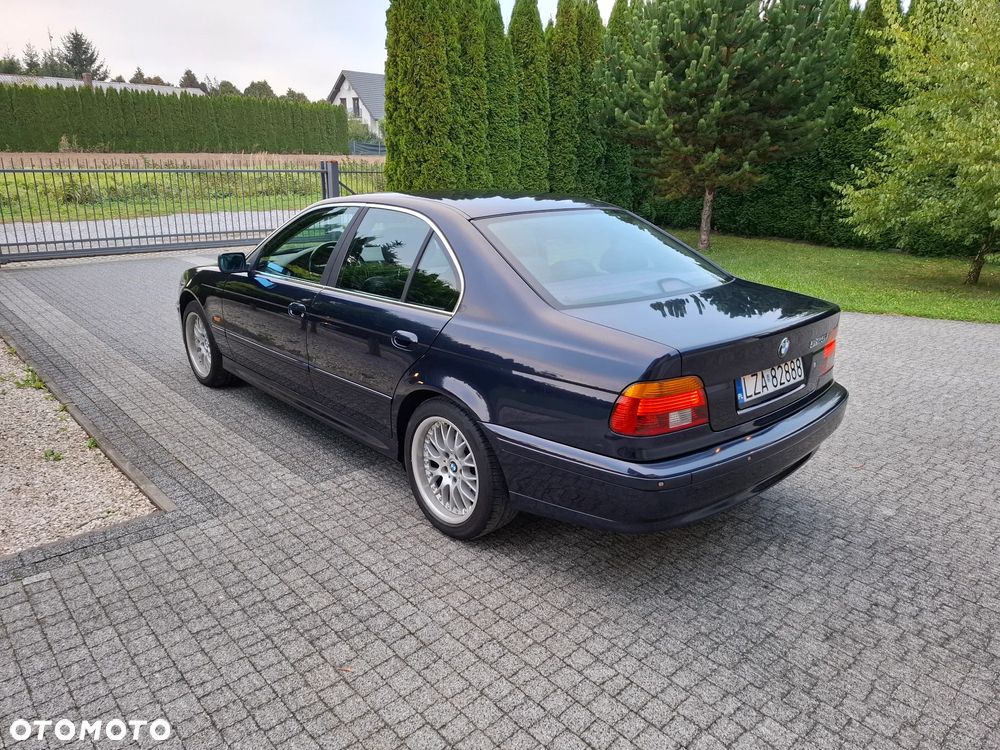 BMW Seria 5 525i - 15