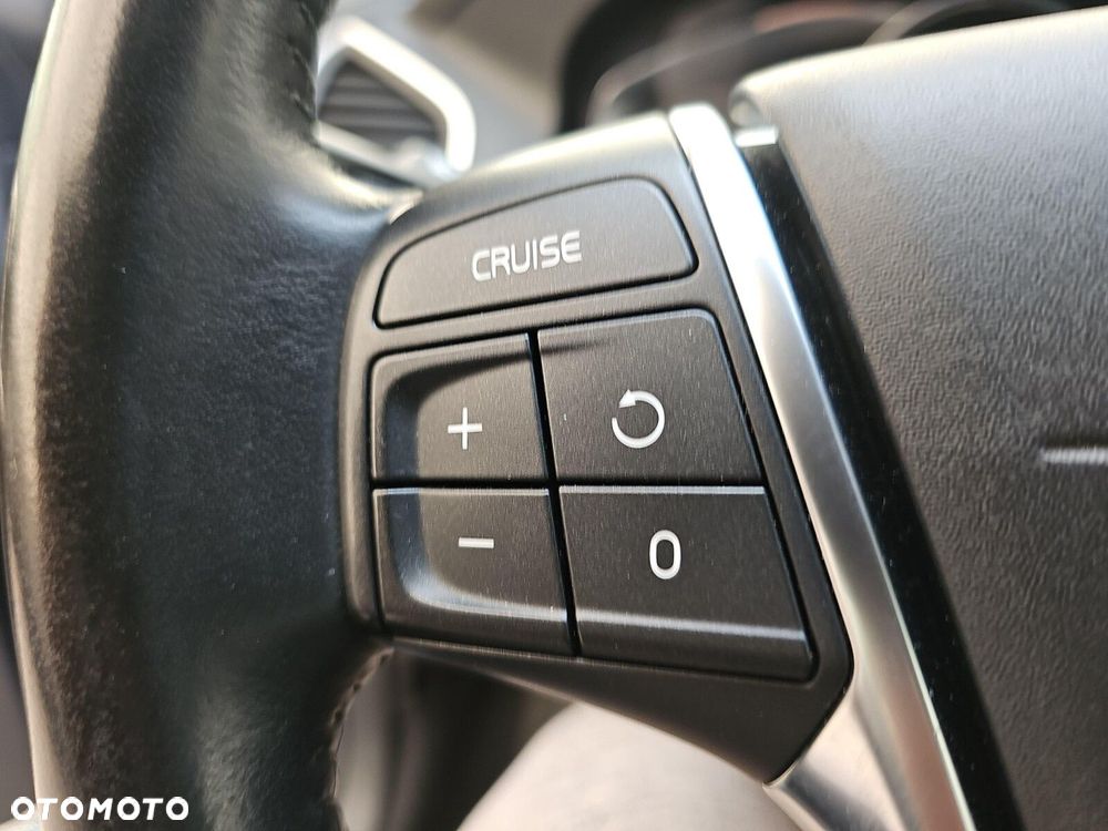 Volvo XC 60 - 16