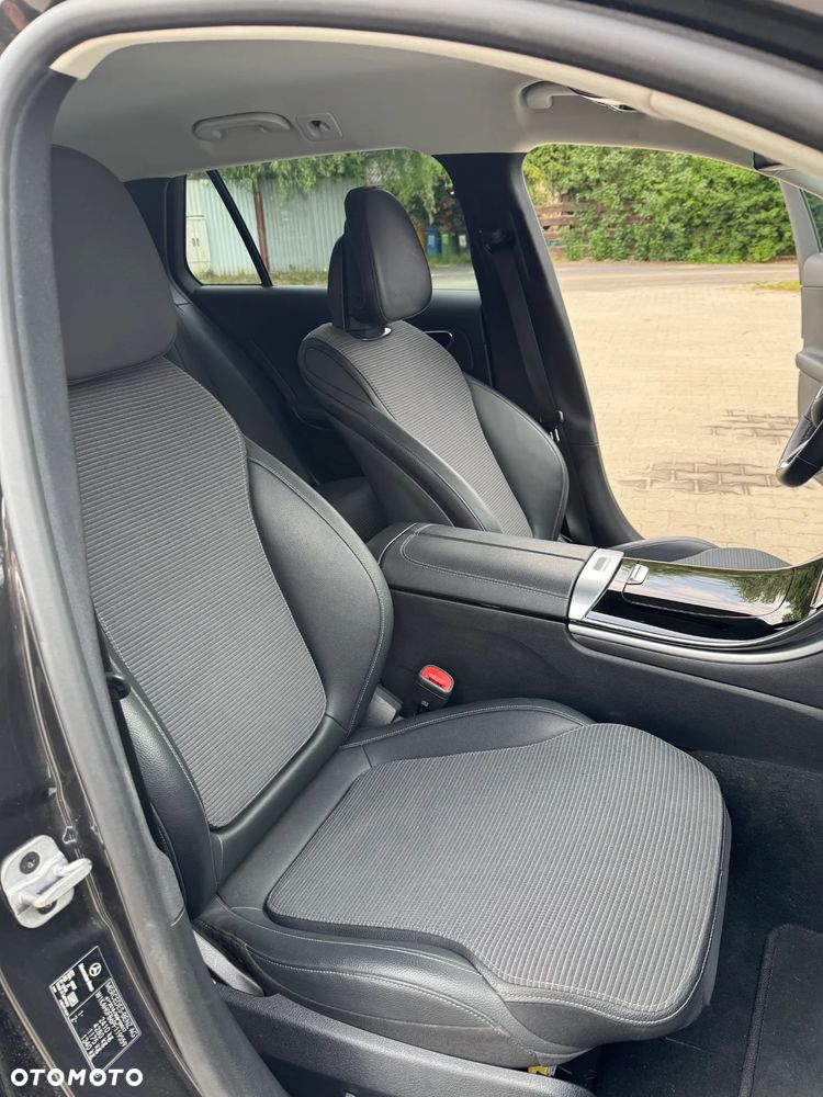 Mercedes-Benz Klasa C 220 d mHEV 4-Matic Avantgarde - 12
