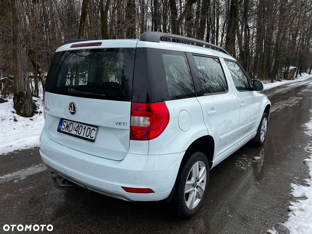 Skoda Yeti 2.0 TDI SCR 4x2 Ambition - 4