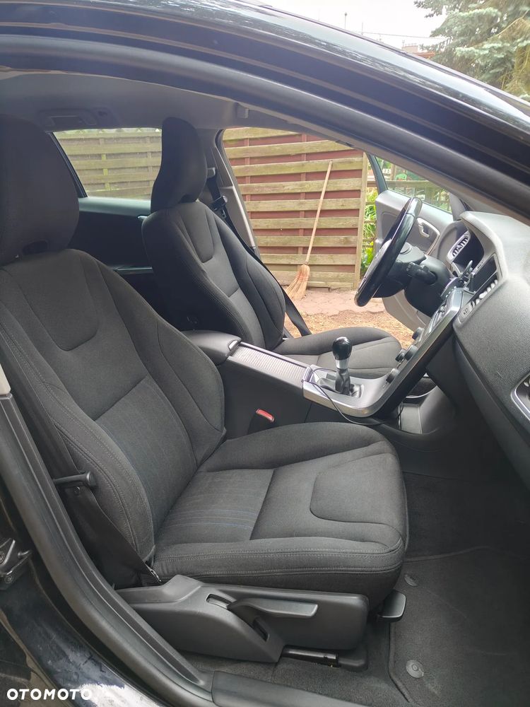 Volvo V60 - 8
