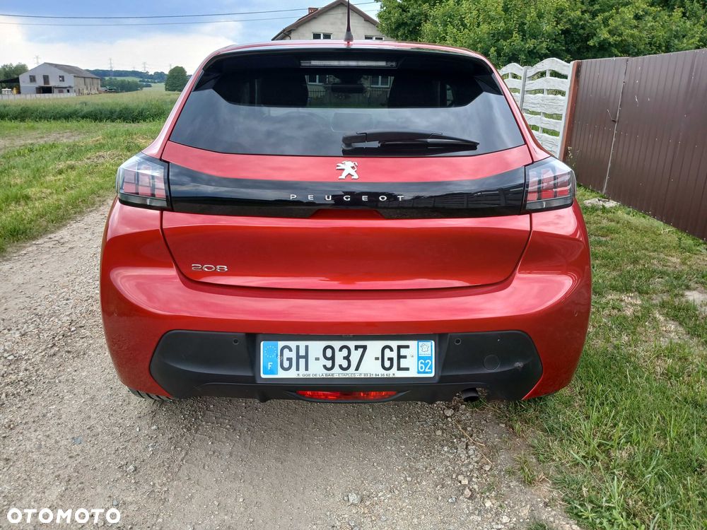 Peugeot 208 - 5