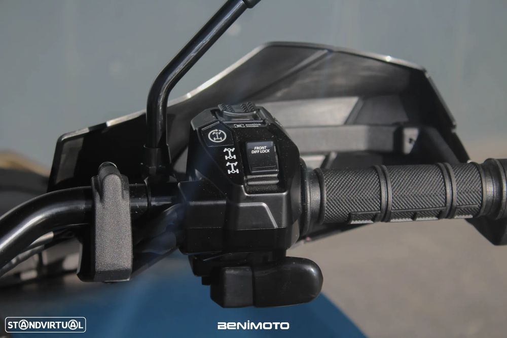 Can-Am Outlander MAX 1000R LIMITED - 11