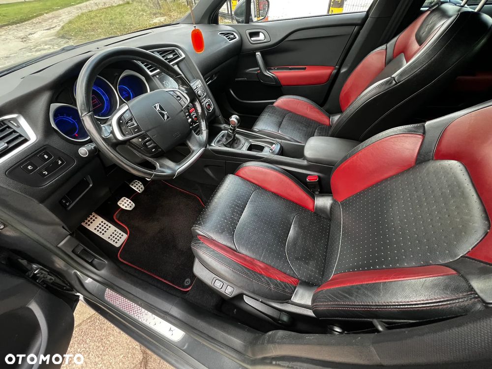 Citroën DS4 2.0 BlueHDi SportChic S&S - 23