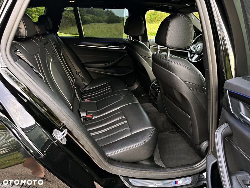 BMW Seria 5 525d M Sport sport - 11
