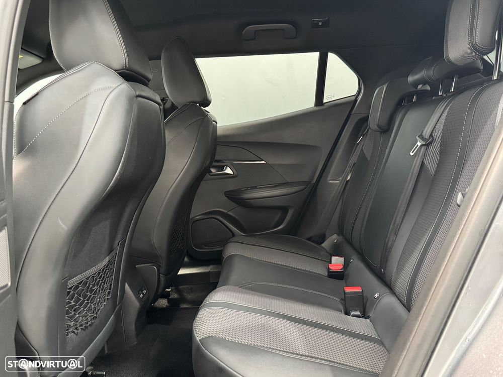 Peugeot 2008 1.5 BlueHDi GT - 21