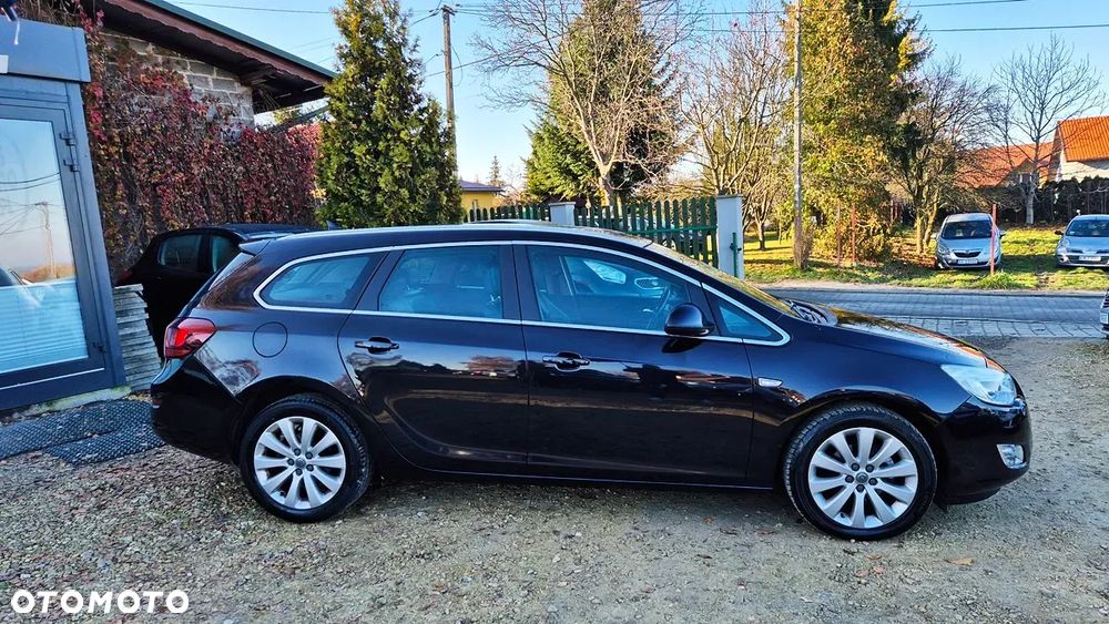 Opel Astra 1.4 Turbo Cosmo - 10