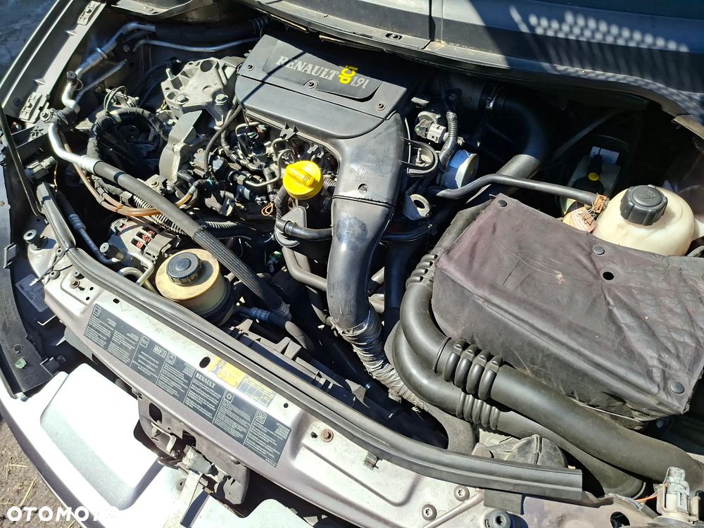 Renault Scenic - 12