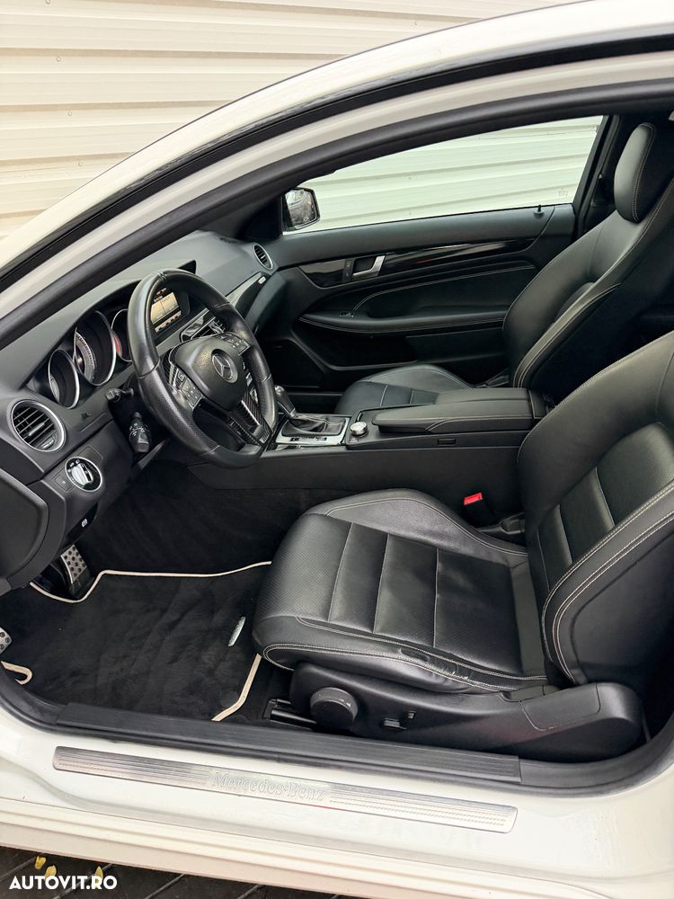 Mercedes-Benz C 200 Coupe 7G-TRONIC Edition - 5