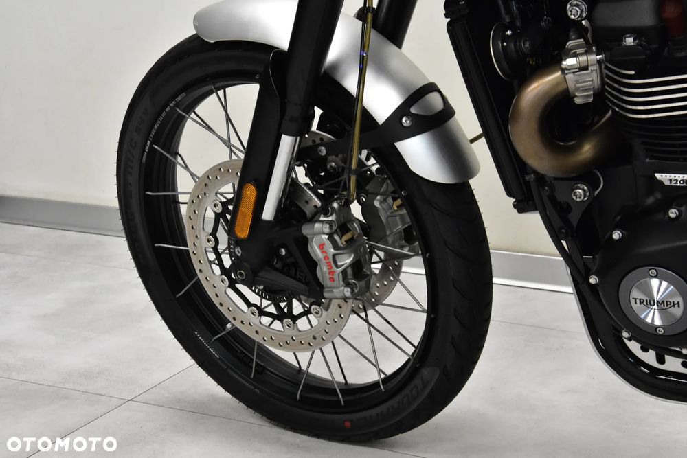 Triumph Scrambler - 38