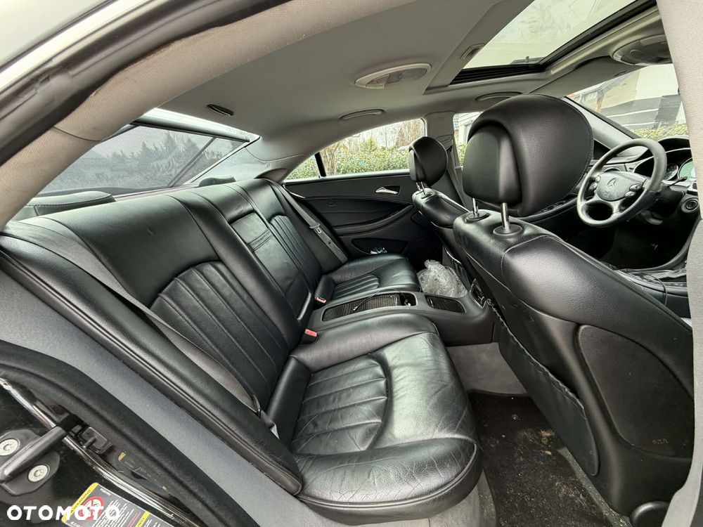 Mercedes-Benz CLS 500 - 11