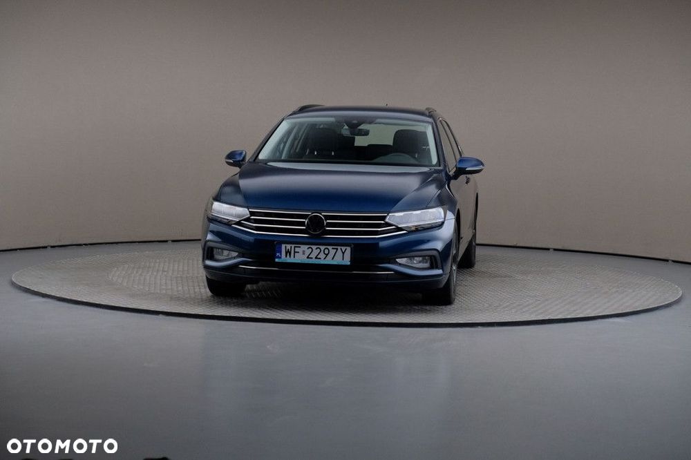 Volkswagen Passat Variant 1.5 TSI ACT mHEV Business DSG - 3