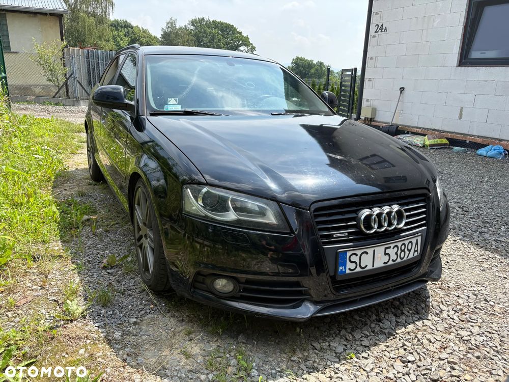 Audi A3 Sportback 2.0 TDI DPF Quattro Ambiente - 1