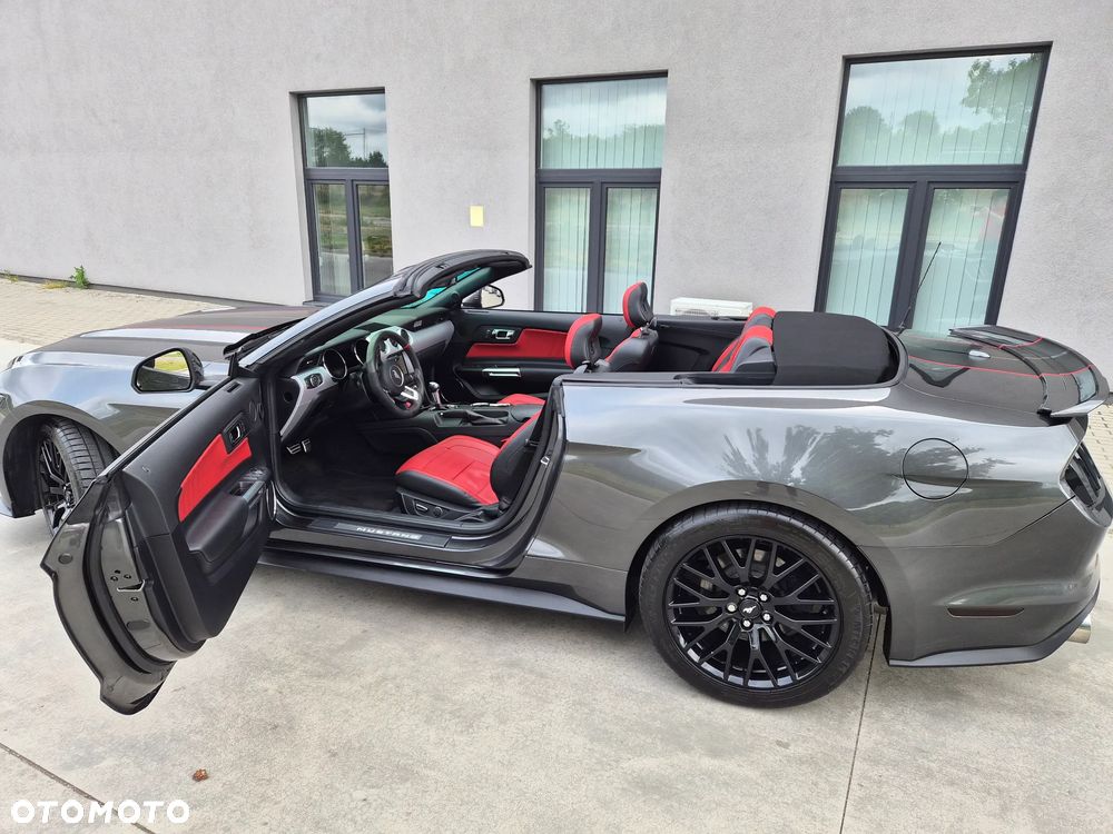 Ford Mustang - 9