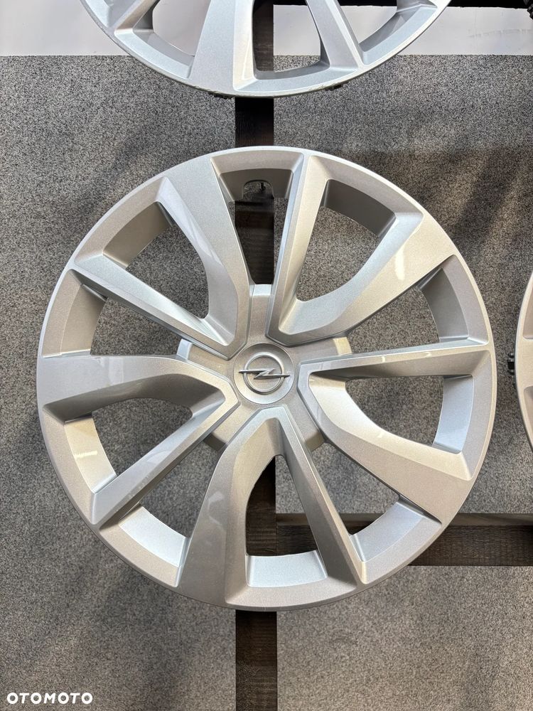 4 Kołpaki Opel Corsa F 16" Nr 9834872480 - 4