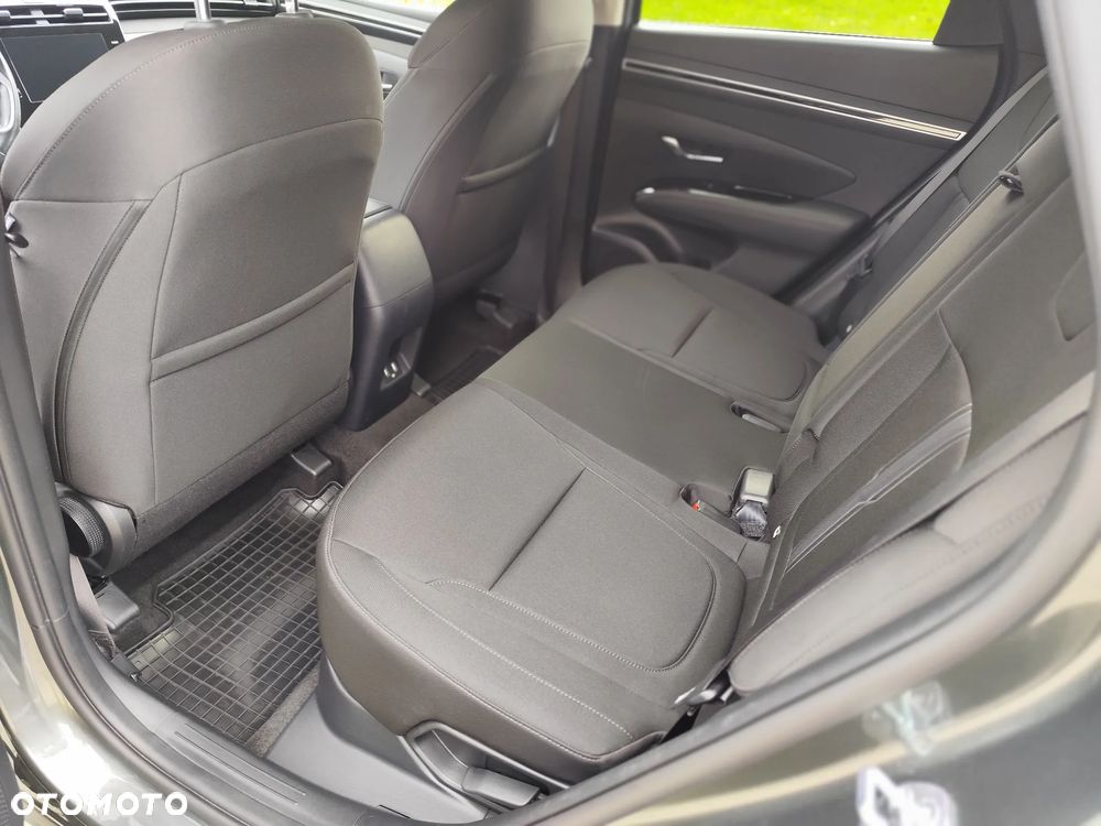 Hyundai Tucson 1.6 T-GDi HEV Smart 2WD - 21