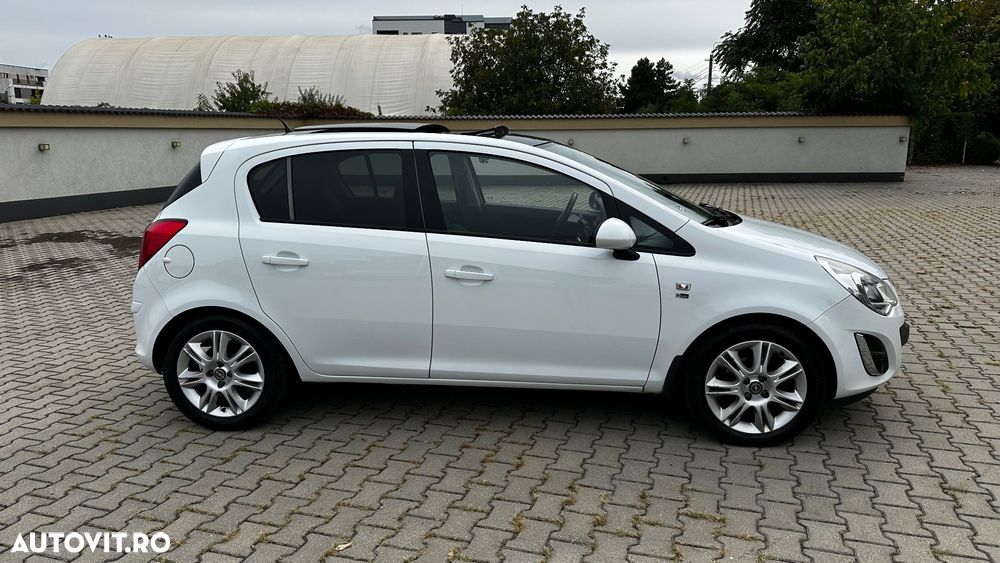 Opel Corsa 1.4 16V 150 Jahre - 10