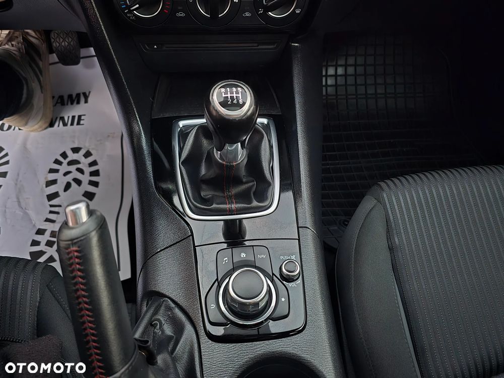 Mazda 3 SKYACTIV-G 120 Signature+ - 28