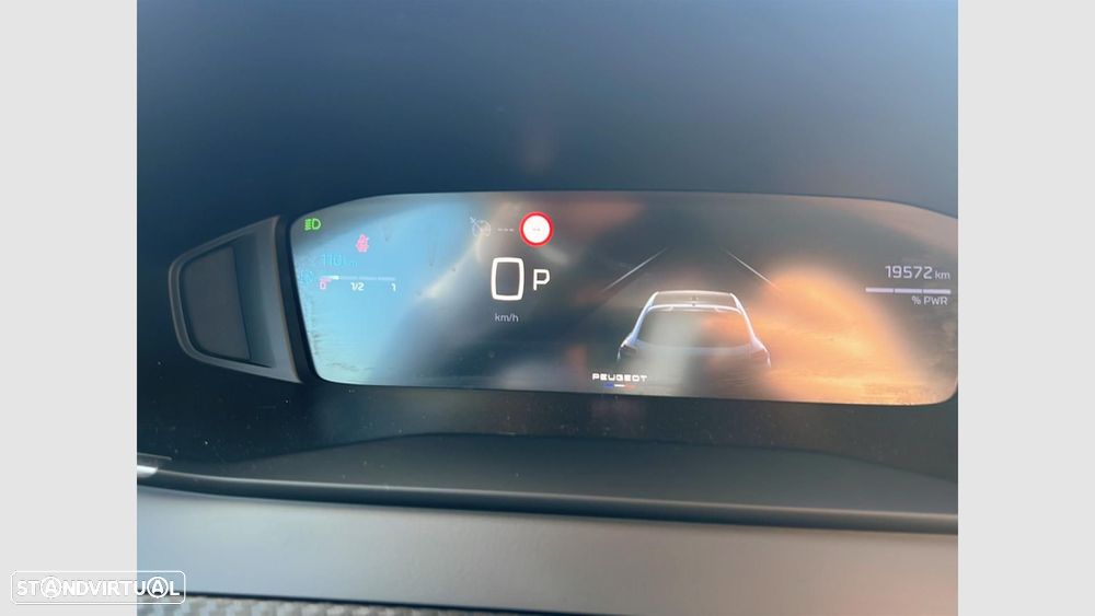 Peugeot 208 1.2 Hybrid Allure e-DCS6 - 15