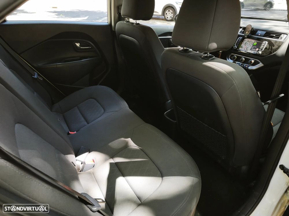 Kia Rio 1.2 CVVT TX Prime - 9