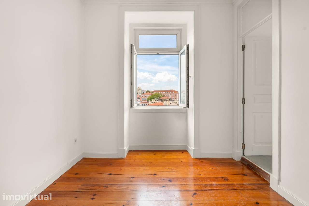 Apartamento T3 + 1, Castelo, Lisboa - Grande imagem: 2/25