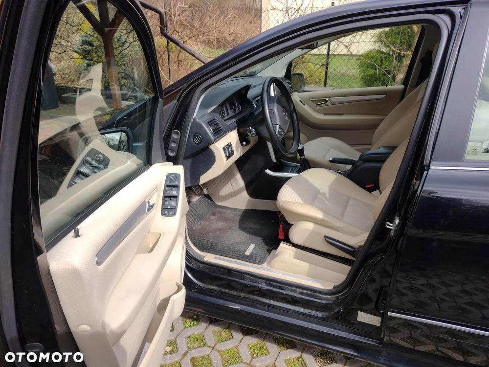 Mercedes-Benz Klasa B 180 CDI - 6