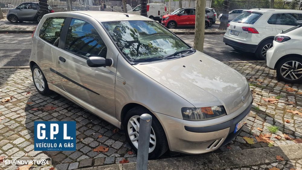 Fiat Punto ver-1-2-16v-80-sport - 2