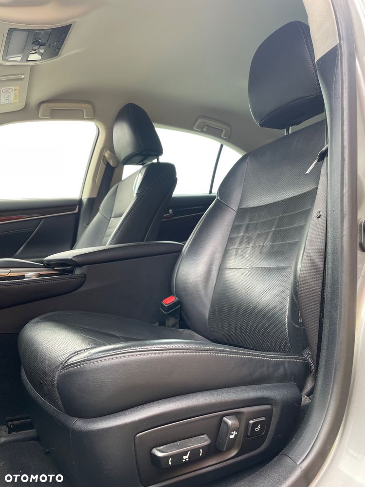 Lexus GS 200t / 300 Elegance - 17