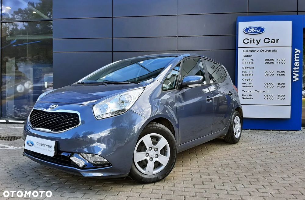 Kia Venga 1.6 L - 10