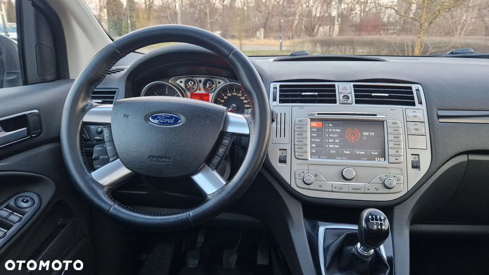 Ford Kuga 2.0 TDCi Titanium S - 22