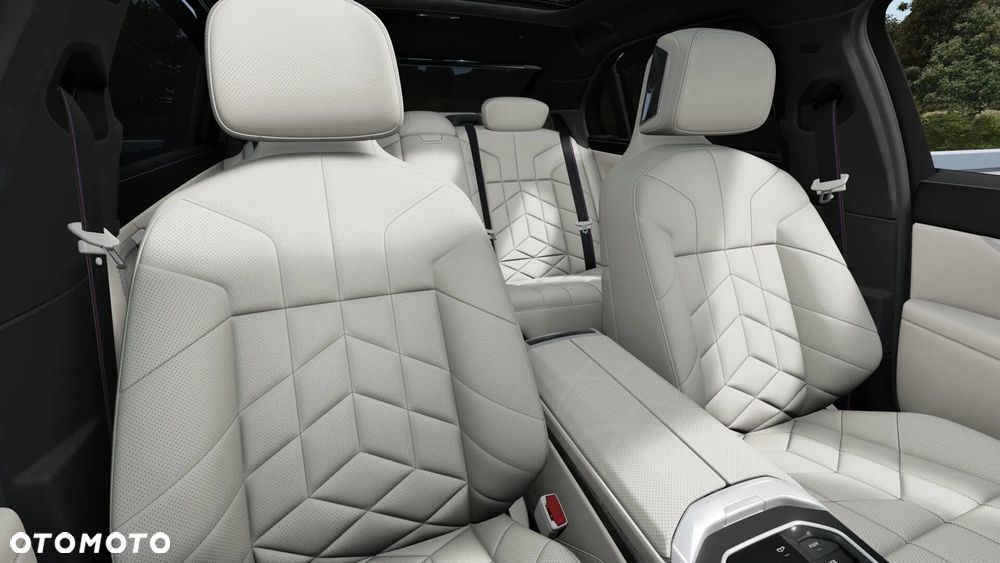 BMW Seria 7 740d xDrive - 12
