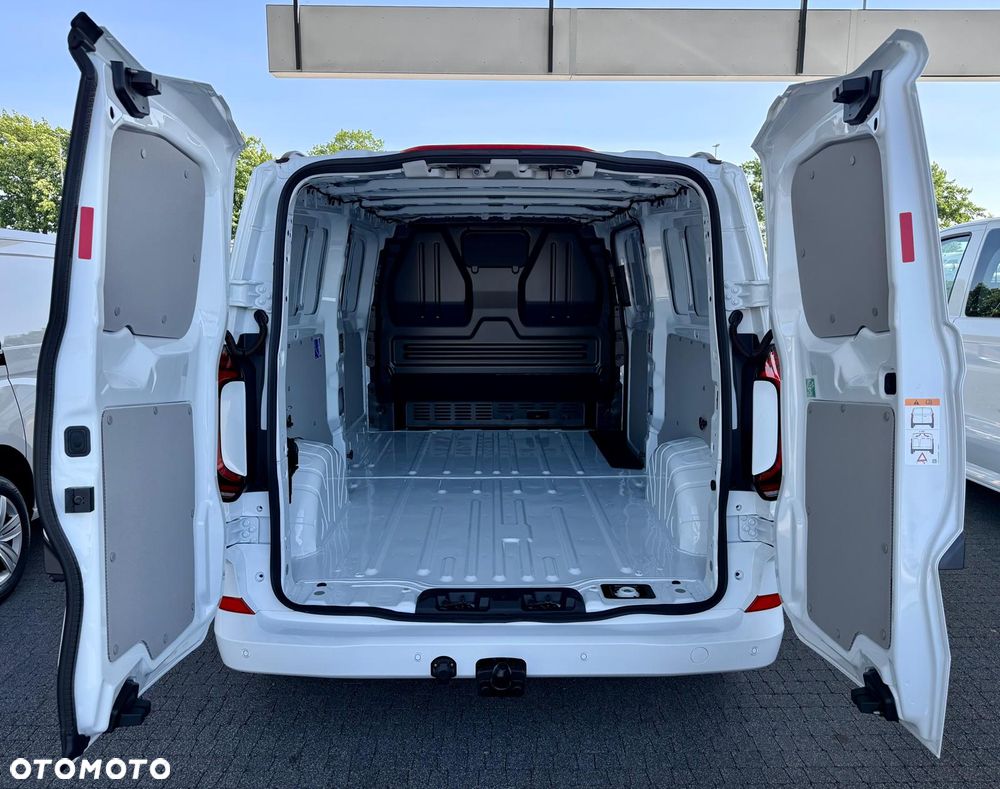 Volkswagen T7 Furgon - 9