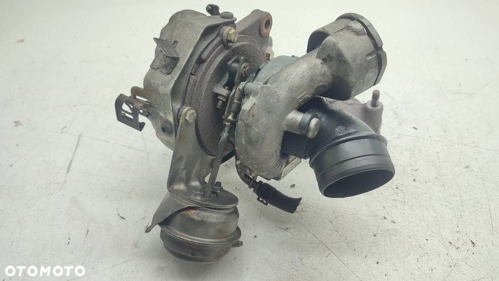 TURBOSPRĘŻARKA 756867-3 03G253016M PASSAT 2.0 TDI - 5
