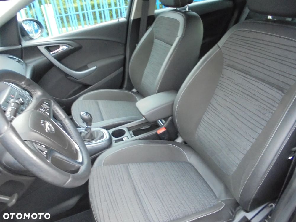 Opel Astra 1.4 Turbo ENERGY - 6