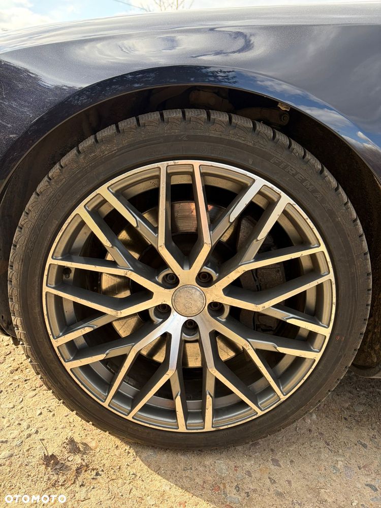 Audi A8 6.0 L Quattro - 7