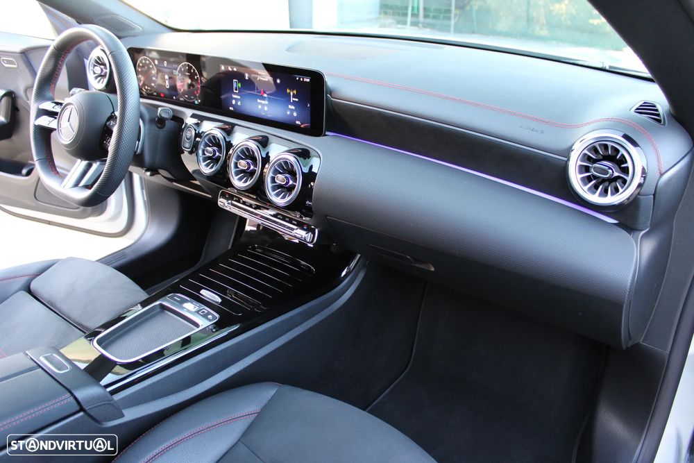 Mercedes-Benz CLA 200 7G-DCT AMG Line Advanced Plus - 16