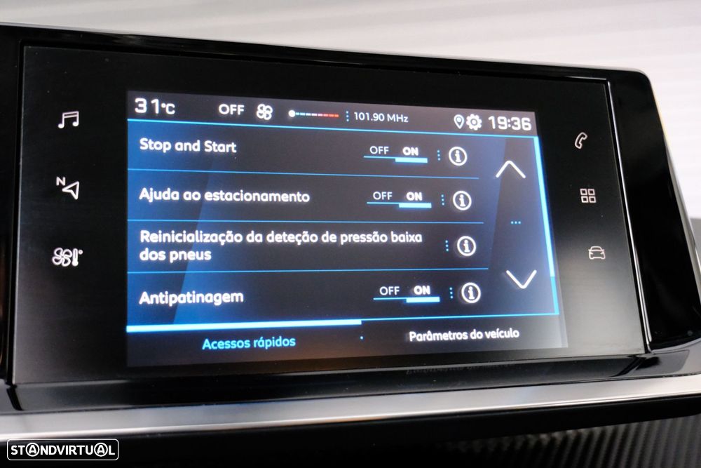 Peugeot 208 1.2 PureTech Active Pack - 23