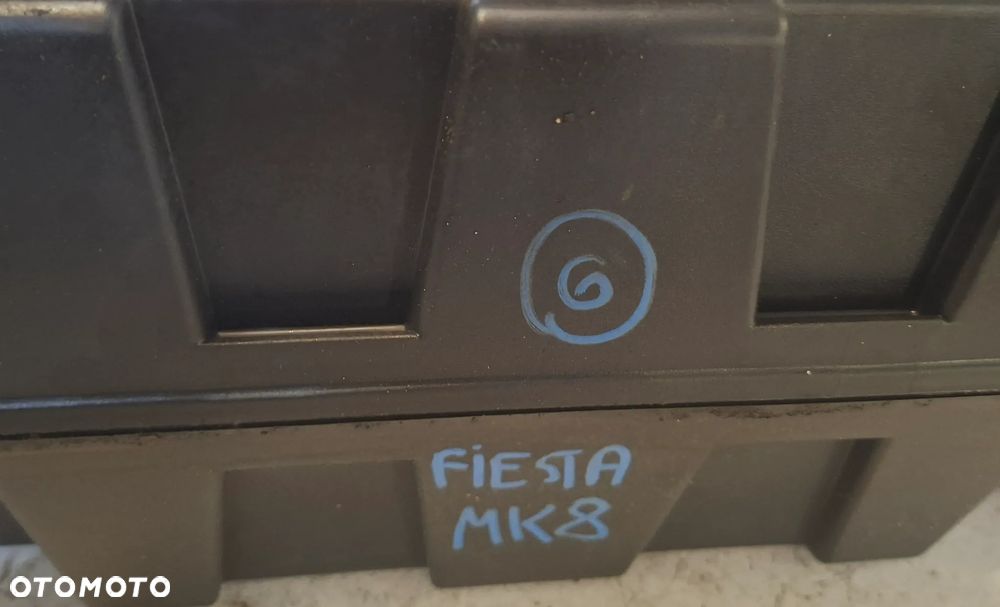 FORD FIESTA MK8 VIII 22r LIFT GŁOŚNIK SUBWOOFER H1BT-19A067-AA - 2