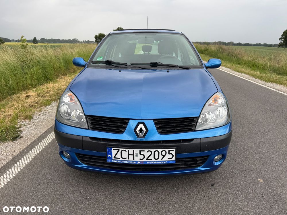 Renault Clio 1.2 16V Confort Authentique - 19