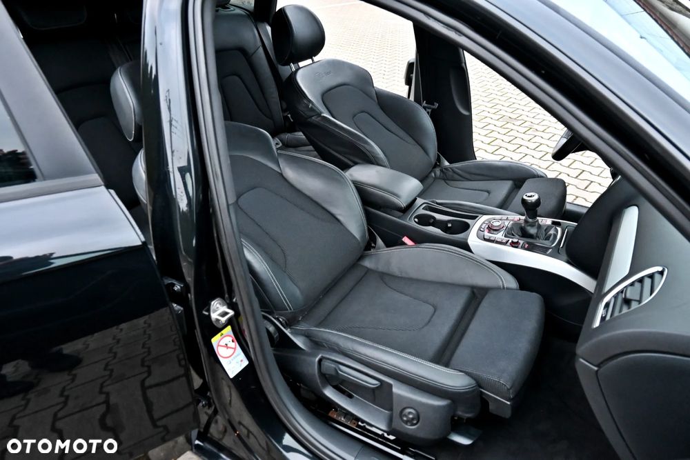 Audi A4 Avant 2.0 TDI DPF S line Sportpaket - 32