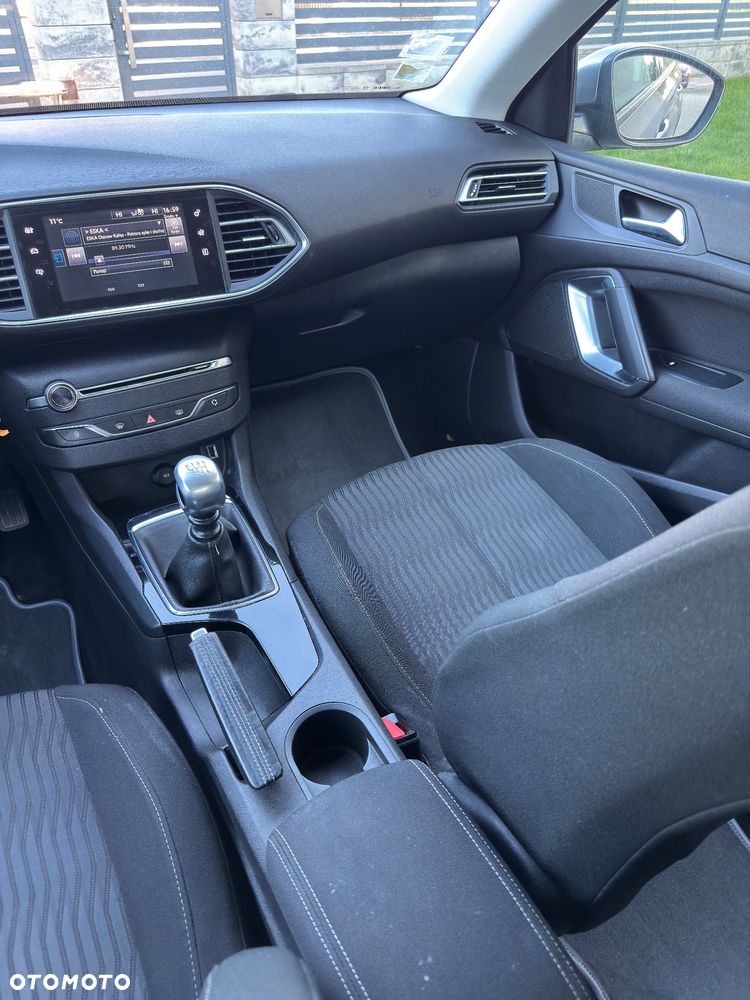 Peugeot 308 - 26