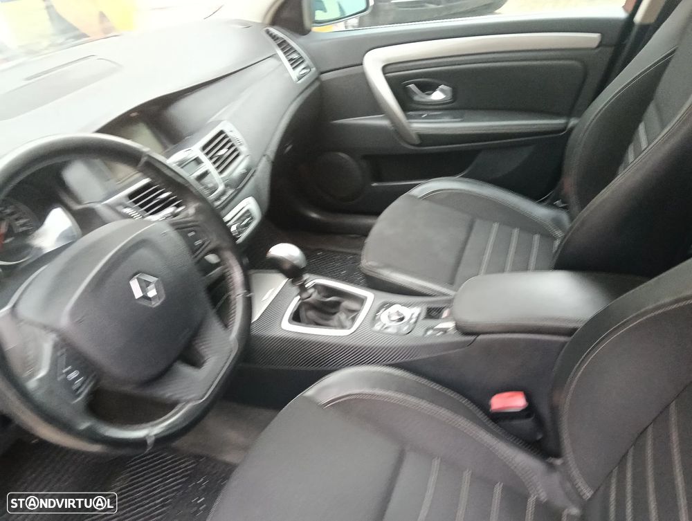 Renault Laguna Break 1.5 dCi Confort - 17