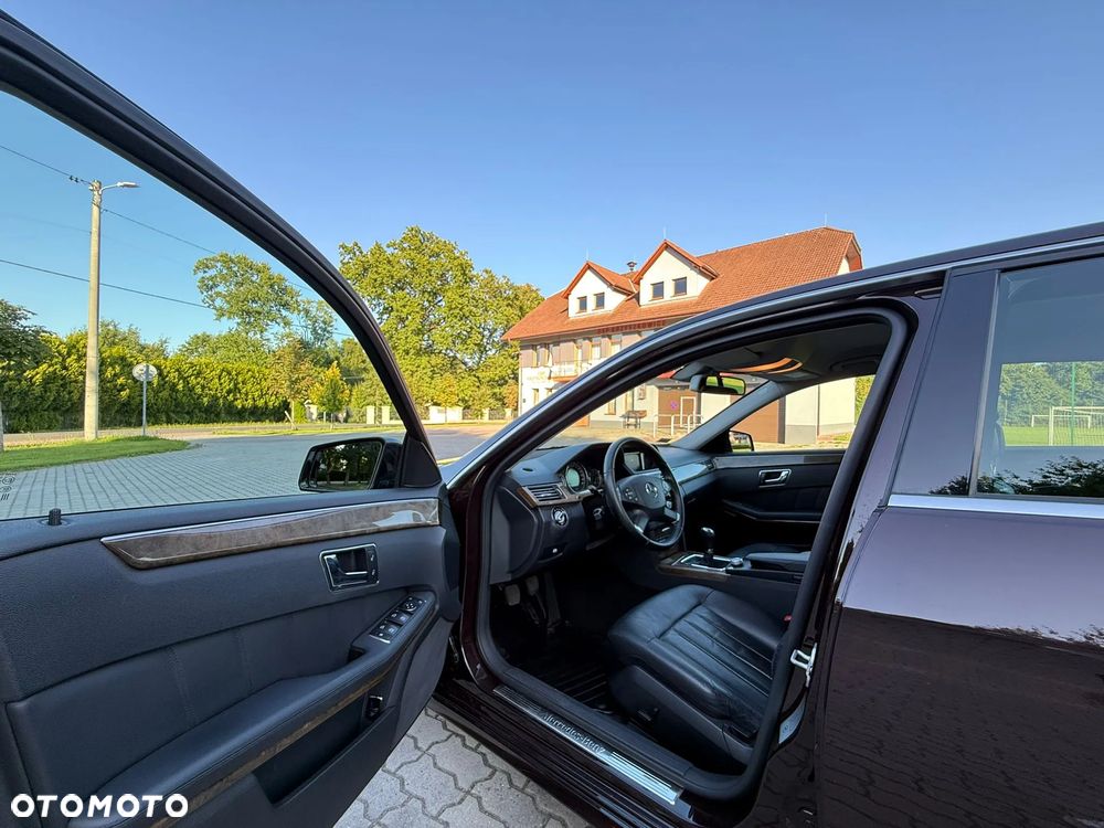 Mercedes-Benz Klasa E 250 CDI BlueEff Elegance - 13