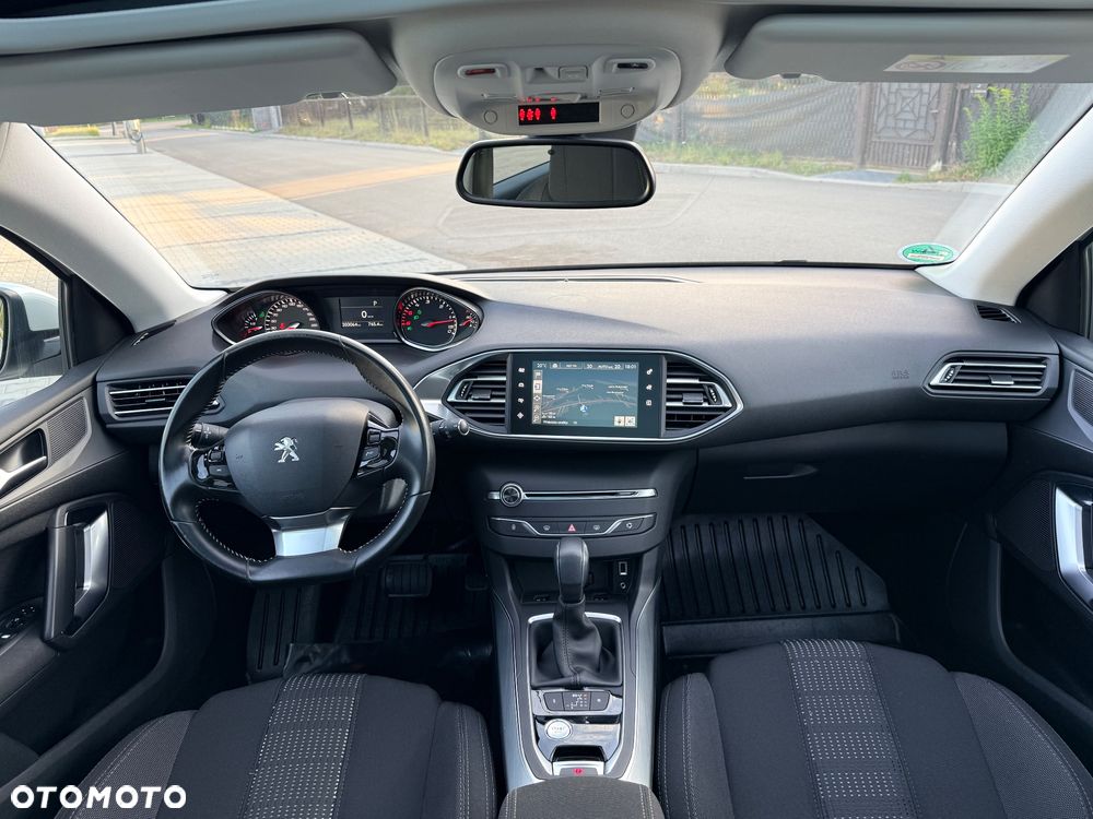 Peugeot 308 BlueHDi FAP 150 EAT6 Stop & Start Allure - 24